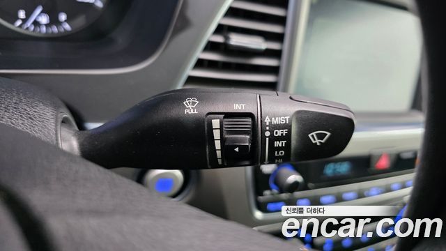 Hyundai Sonata 2017 — photo 30