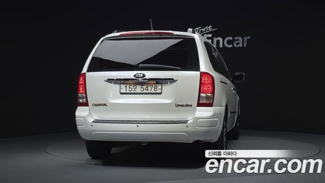 Kia Canival 2014 — photo 4