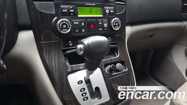 Kia Canival 2014 — photo 12