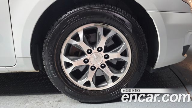 Kia Canival 2014 — photo 7