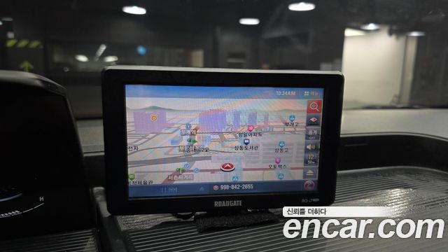 Hyundai Staria 2025 — photo 13