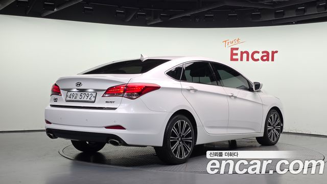 Hyundai i40 2016 — photo 2