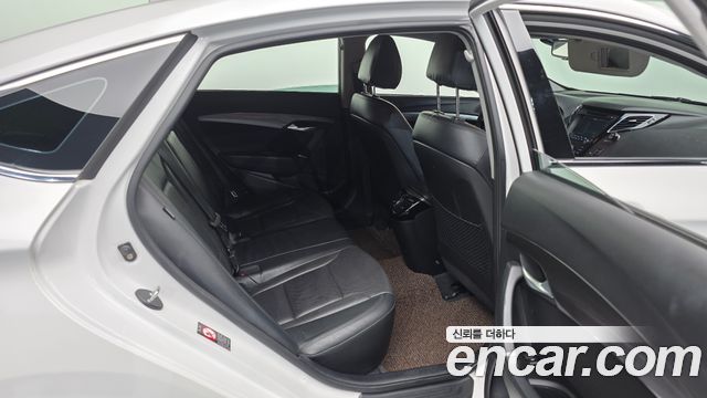 Hyundai i40 2016 — photo 12