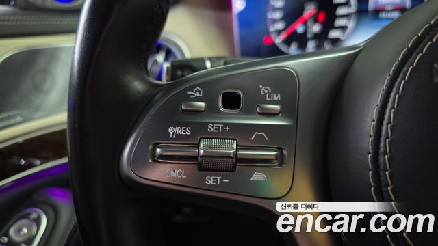 Mercedes-Benz S-Class 2018 — photo 16
