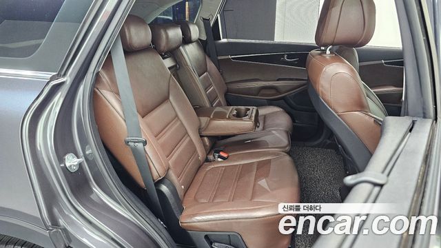 Kia Sorento 2015 — photo 17