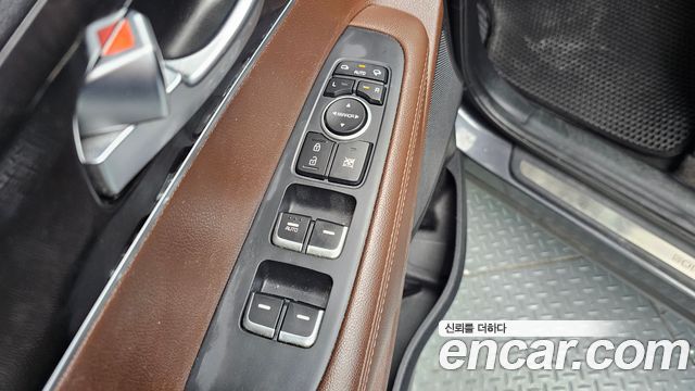 Kia Sorento 2015 — photo 24