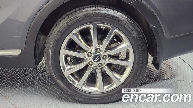Kia Sorento 2015 — photo 7