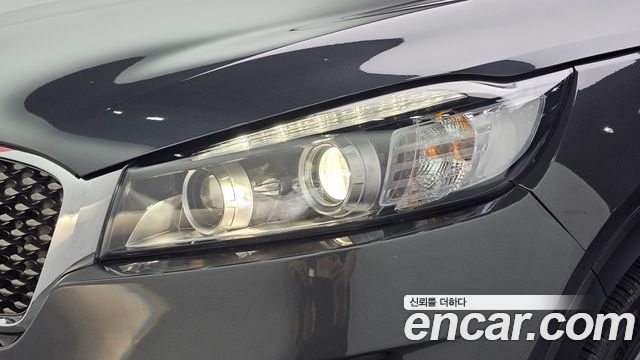 Kia Sorento 2015 — photo 8