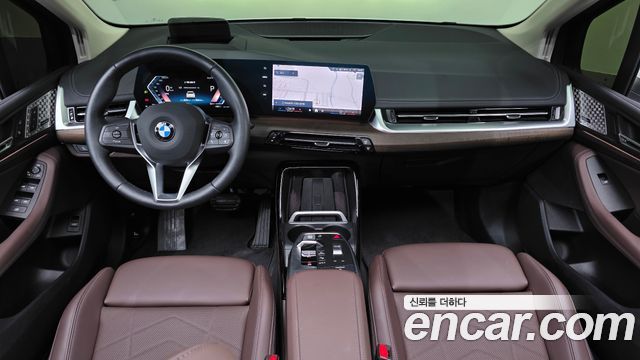BMW 2-Series 2025 — photo 10