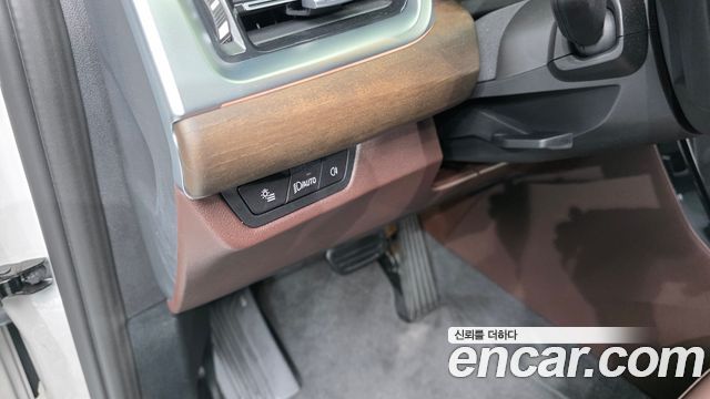 BMW 2-Series 2025 — photo 22