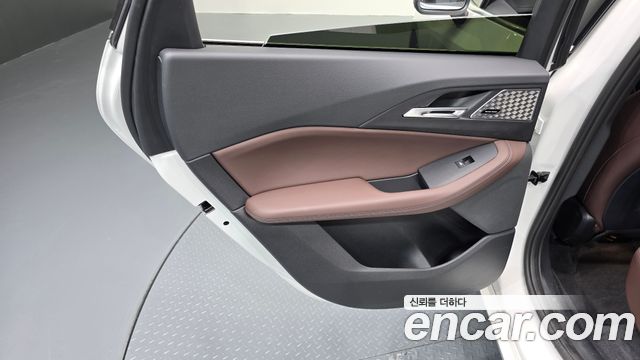 BMW 2-Series 2025 — photo 15