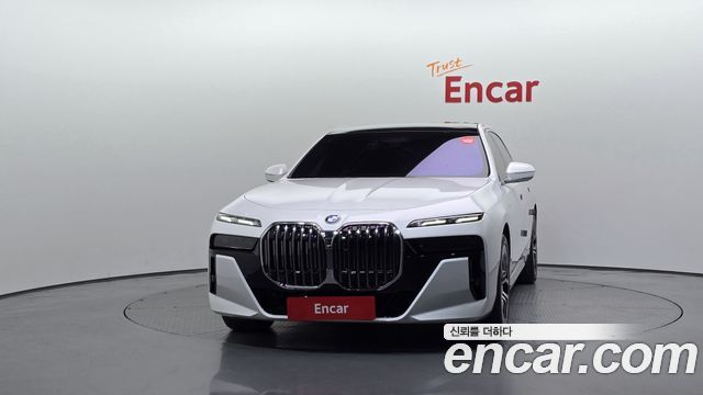 BMW 7-Series 2024 — photo 3