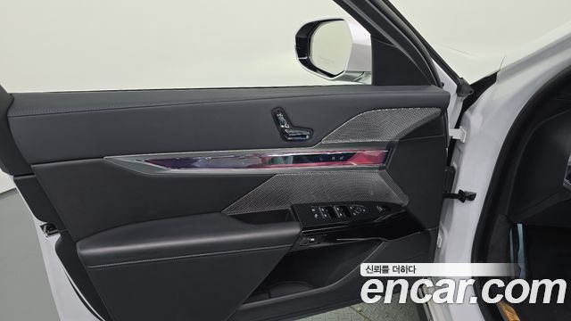 BMW 7-Series 2024 — photo 14