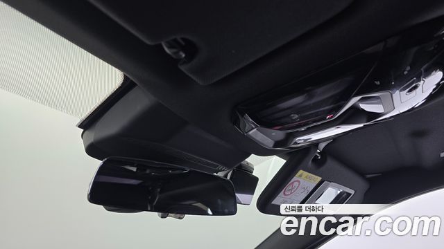 BMW 7-Series 2024 — photo 28