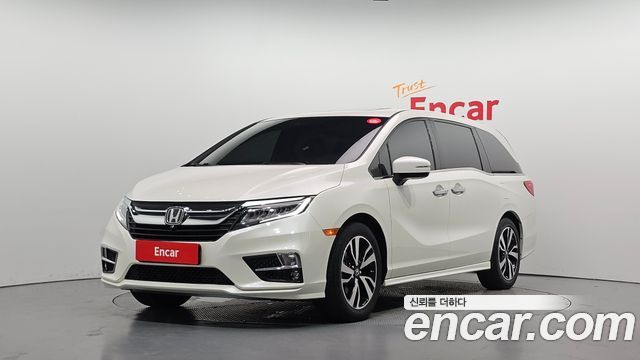 Honda Odyssey 2019 — photo 1
