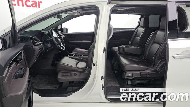 Honda Odyssey 2019 — photo 23