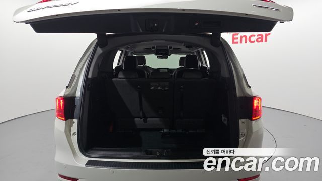 Honda Odyssey 2019 — photo 26
