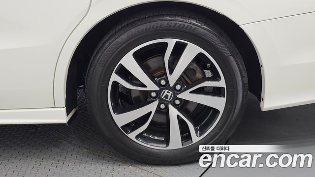 Honda Odyssey 2019 — photo 7