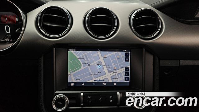 Ford Mustang 2023 — photo 21