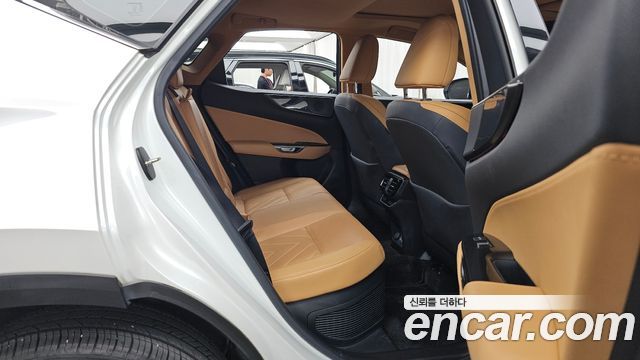 Lexus NX 2023 — photo 18