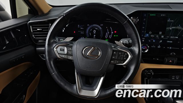 Lexus NX 2023 — photo 19