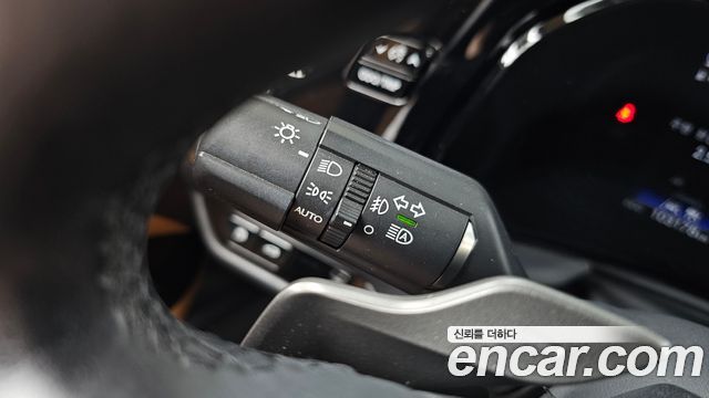 Lexus NX 2023 — photo 34