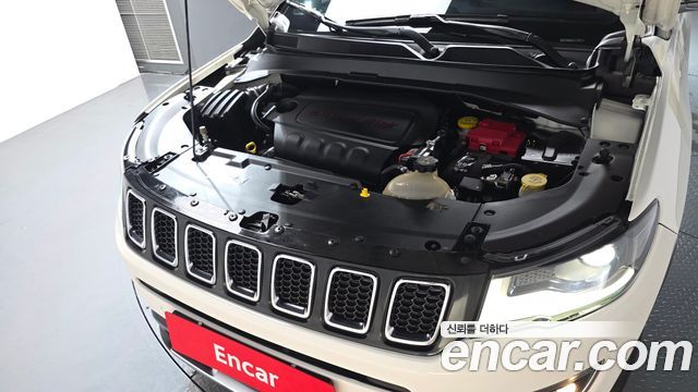 Jeep Compass 2021 — photo 6