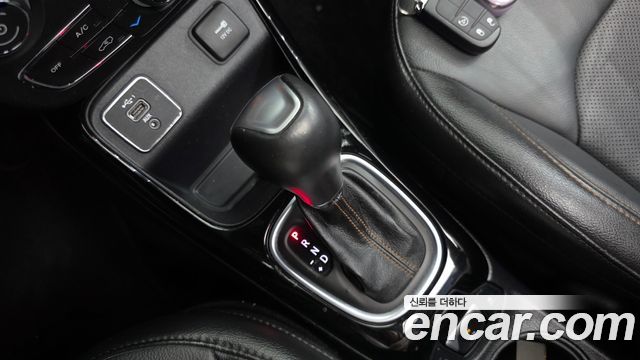 Jeep Compass 2021 — photo 12