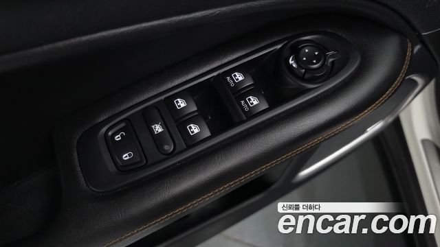 Jeep Compass 2021 — photo 27