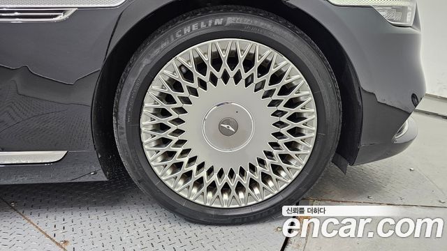 Genesis G90 2019 — photo 7