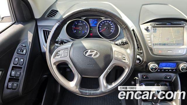 Hyundai Tucson 2014 — photo 21