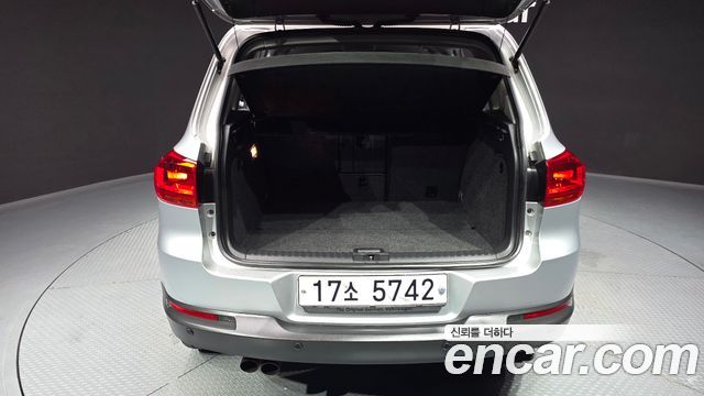 Volkswagen Tiguan 2014 — photo 20