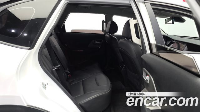 Kia Niro 2023 — photo 18