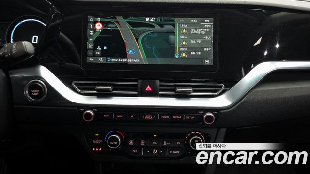Kia Niro 2023 — photo 20