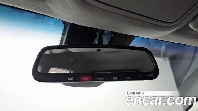 Kia Niro 2023 — photo 25