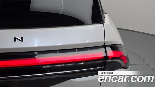 Lincoln Nautilus 2025 — photo 9
