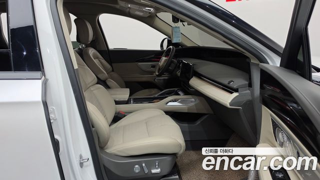 Lincoln Nautilus 2025 — photo 16