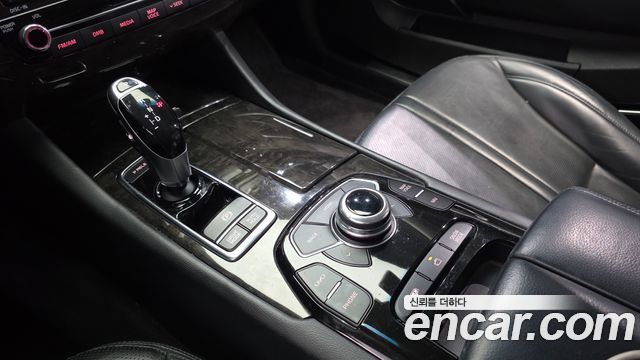 Kia K9 2016 — photo 12