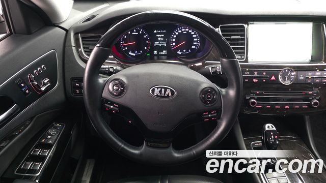 Kia K9 2016 — photo 19