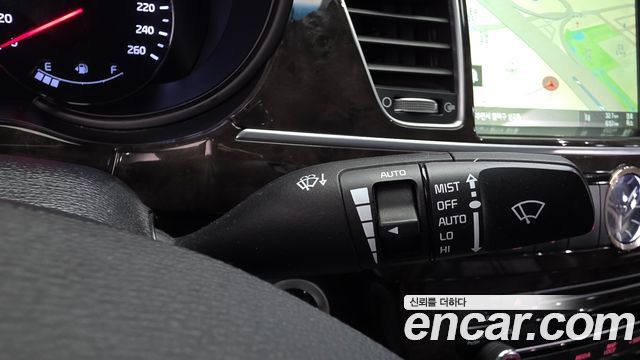 Kia K9 2016 — photo 28
