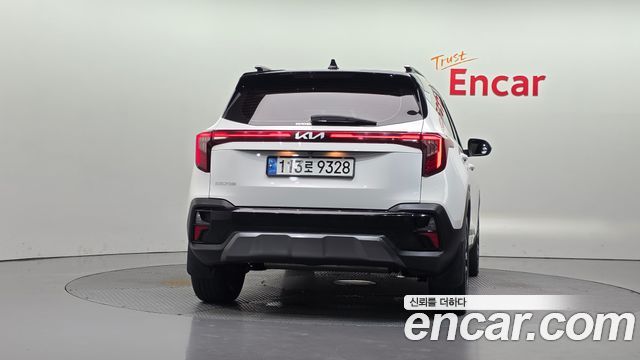 Kia Seltos 2023 — photo 4