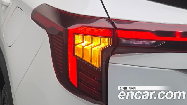 Kia Seltos 2023 — photo 9