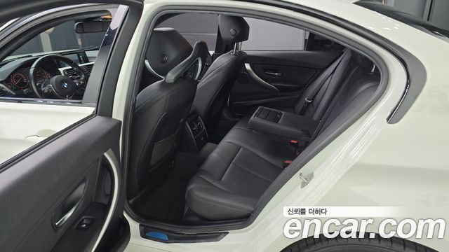 BMW 3-Series 2015 — photo 12