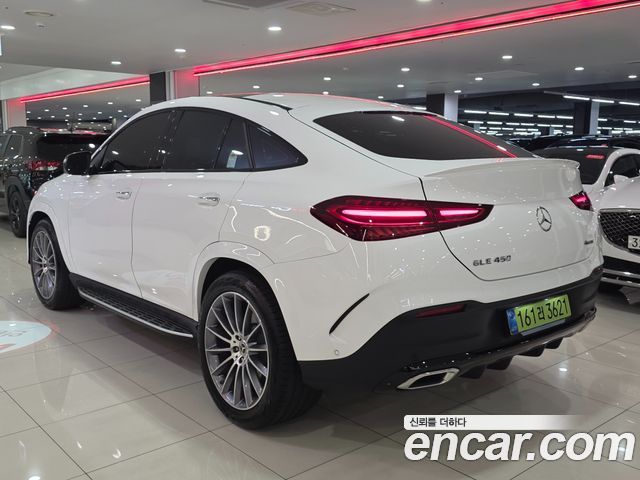 Mercedes-Benz GLE-Class 2026 — photo 2
