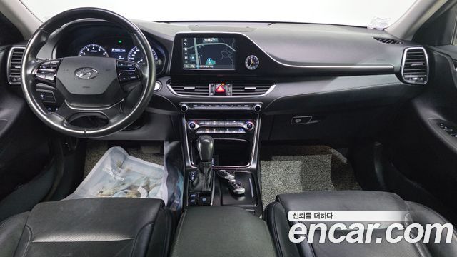 Hyundai Grandeur 2018 — photo 10