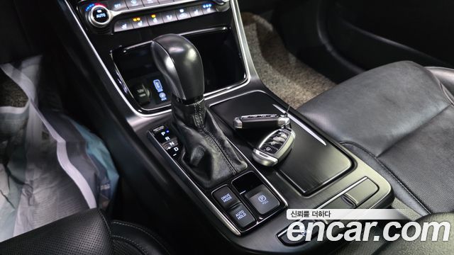Hyundai Grandeur 2018 — photo 12