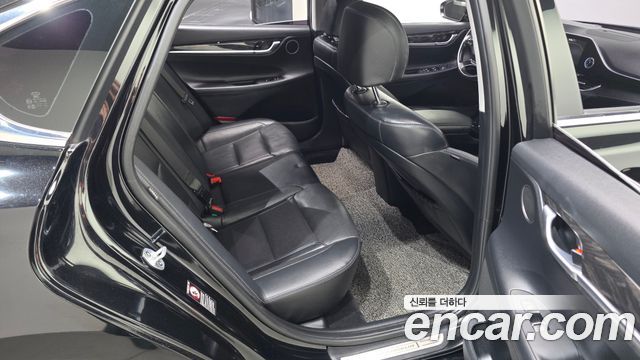 Hyundai Grandeur 2018 — photo 16
