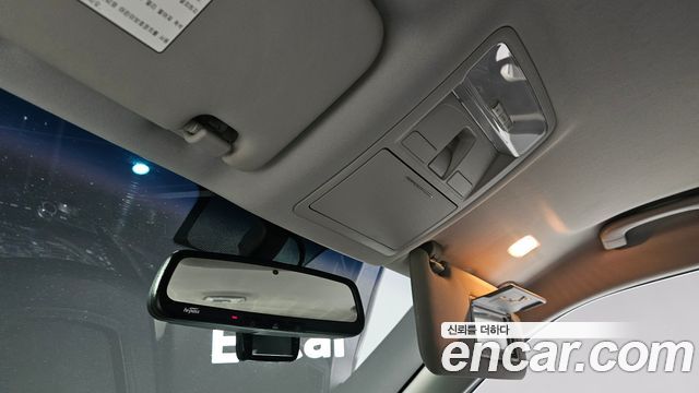 KG Mobility Rexton 2018 — photo 22