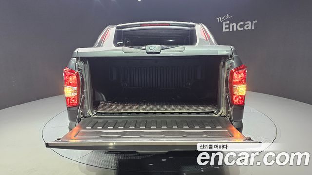 KG Mobility Rexton 2018 — photo 25