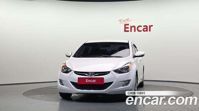 Hyundai AVANTE 2013 — photo 3